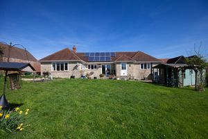 Rear- click for photo gallery